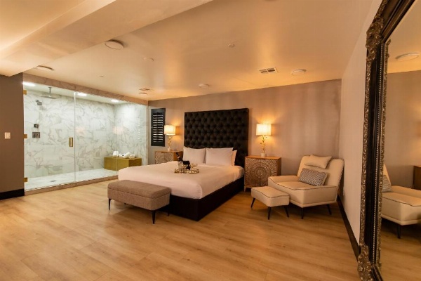 The Lexi Las Vegas image 19